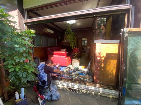 横須賀市望洋台　サッシカバー工事　リプラス　LIXIL