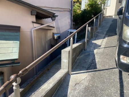 葉山町　吉乃寿し　屋外手摺工事