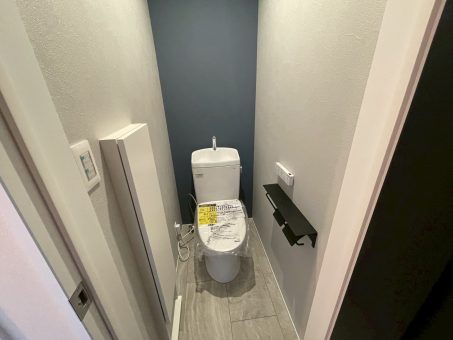 有限会社アシストホーム 葉山の工務店 TOTO トイレ ピュアレストQR アプリコット